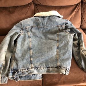 Levi’s Sherpa Lined Trucker Jacket